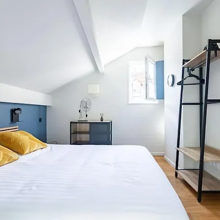 Appartamento Le Loft Du Parvis : Spacieux, Central&élégant. *