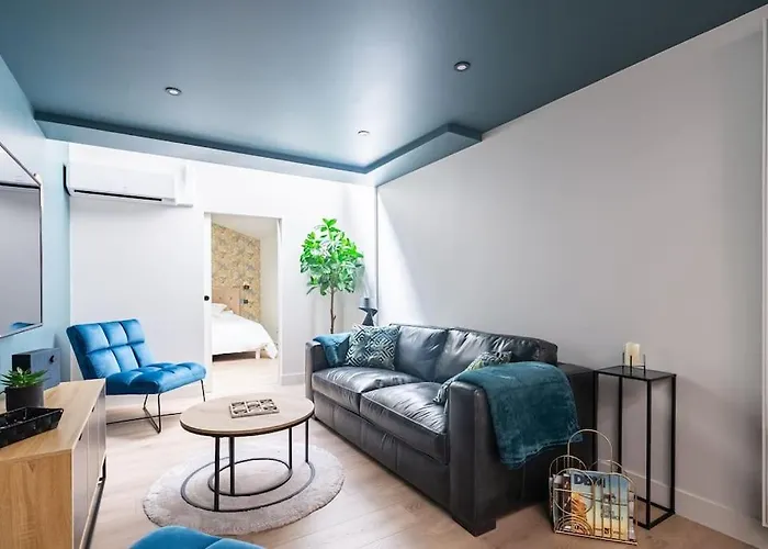 Le Loft Du Parvis : Spacieux, & Elegant. Apartment